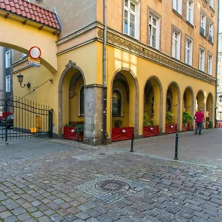 Old Town Dlugi Targ Apartment *